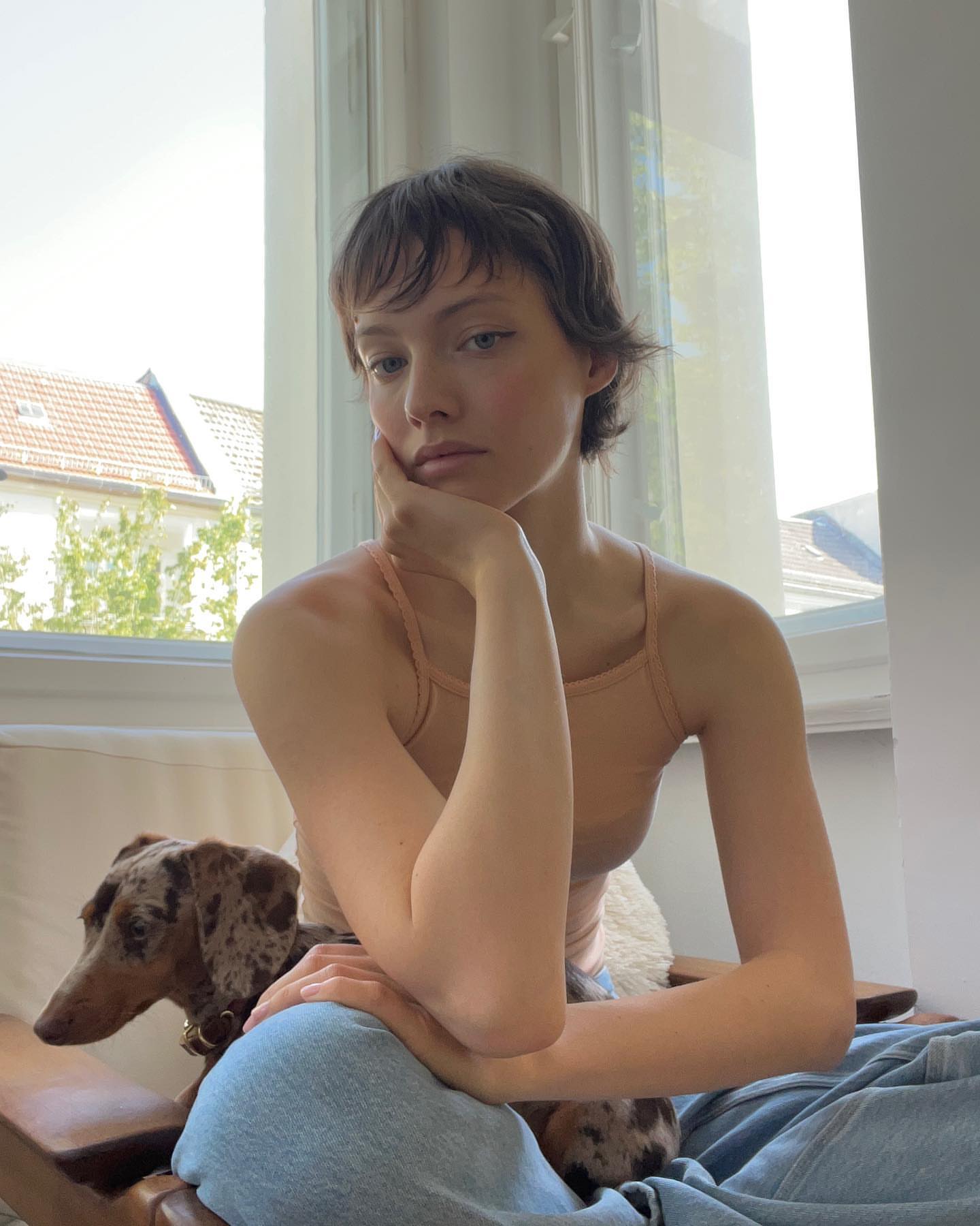 21 Short Haircuts That Look Great on Everyone in 2025