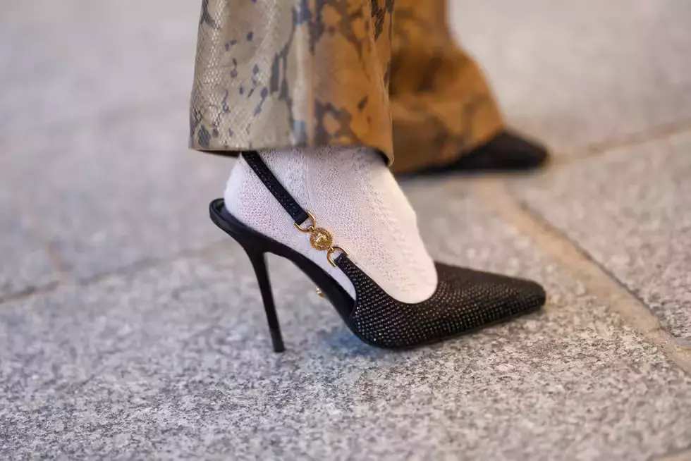 World Diabetes Day 2025: 5 effective yoga asanas for diabetes management