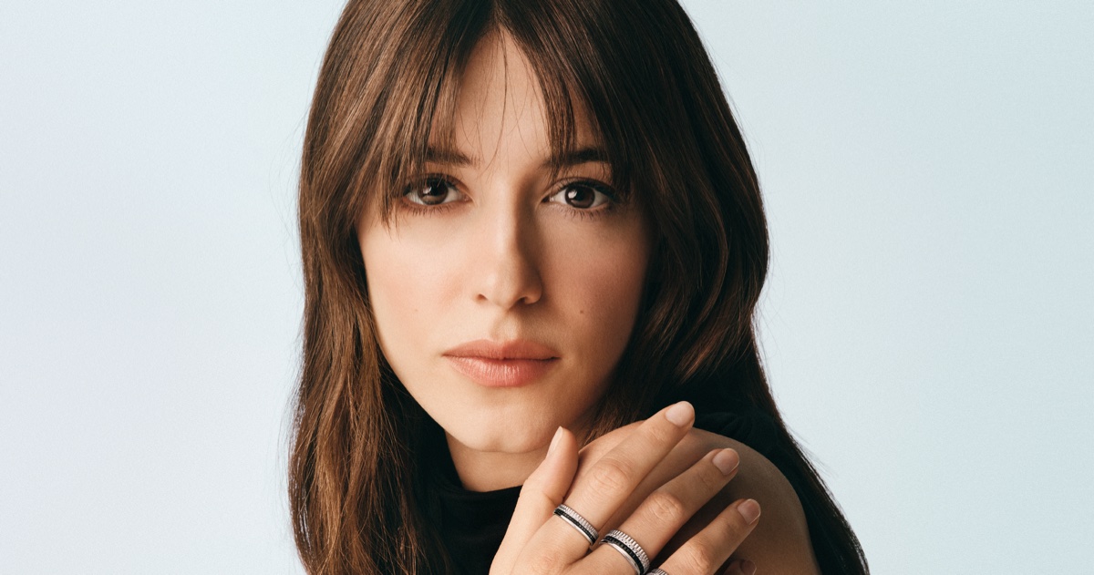 Daisy Edgar-Jones Shines in Boucheron’s New Mini Rings Daisy Edgar-Jones Shines in Boucheron’s New Mini Rings