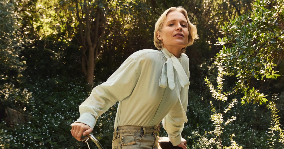 Kenzo Heads to the South of France for Spring 2026 Campaign