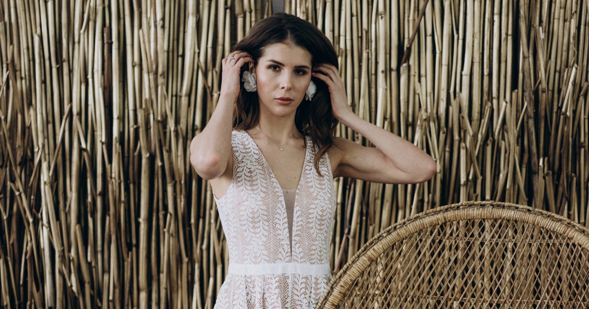 Daisy Edgar-Jones Shines in Boucheron’s New Mini Rings